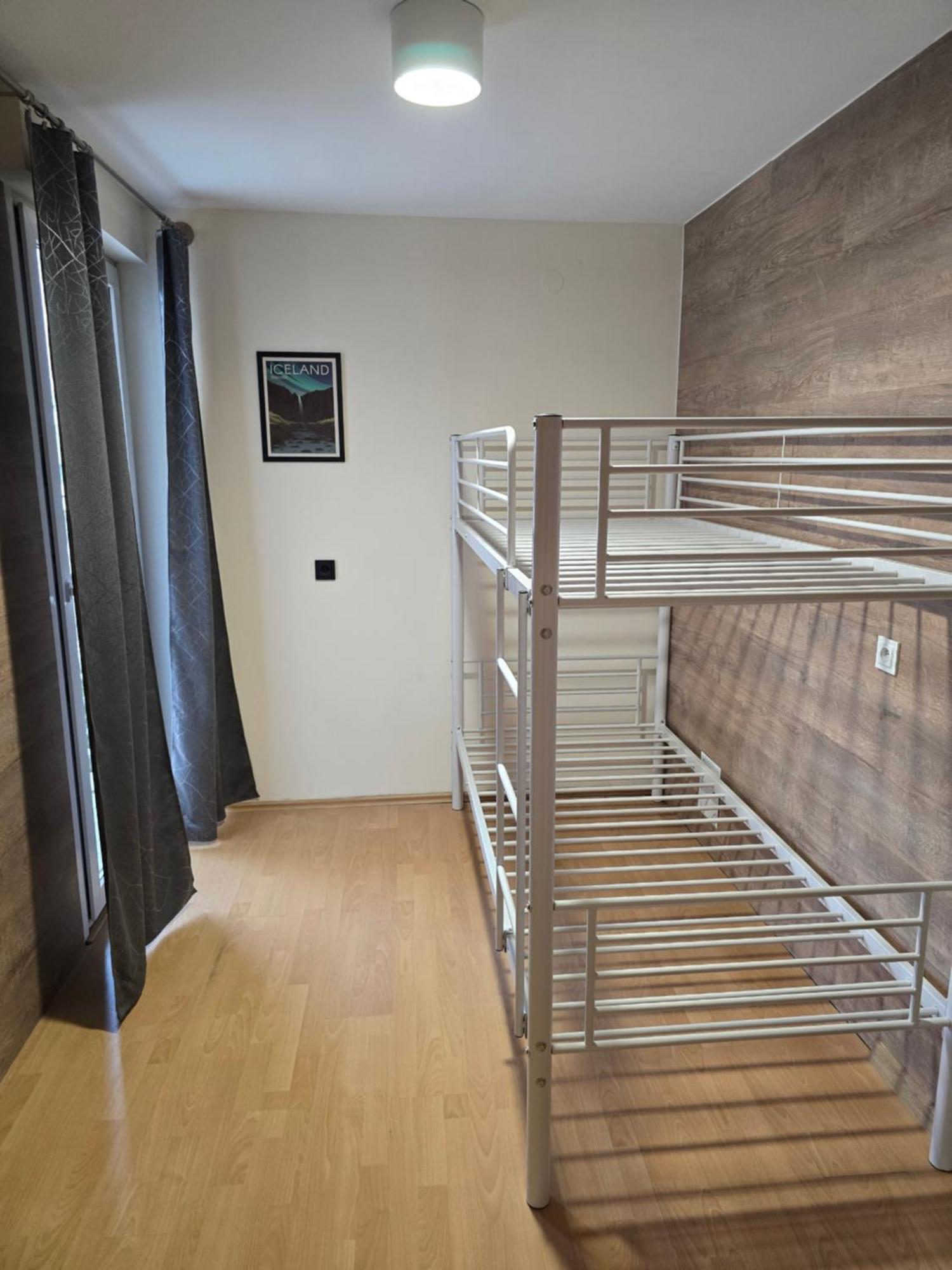 Rooms4rest Skibicka - Private For Tourists - Atr Consulting Sp, Z O,o, Hostel